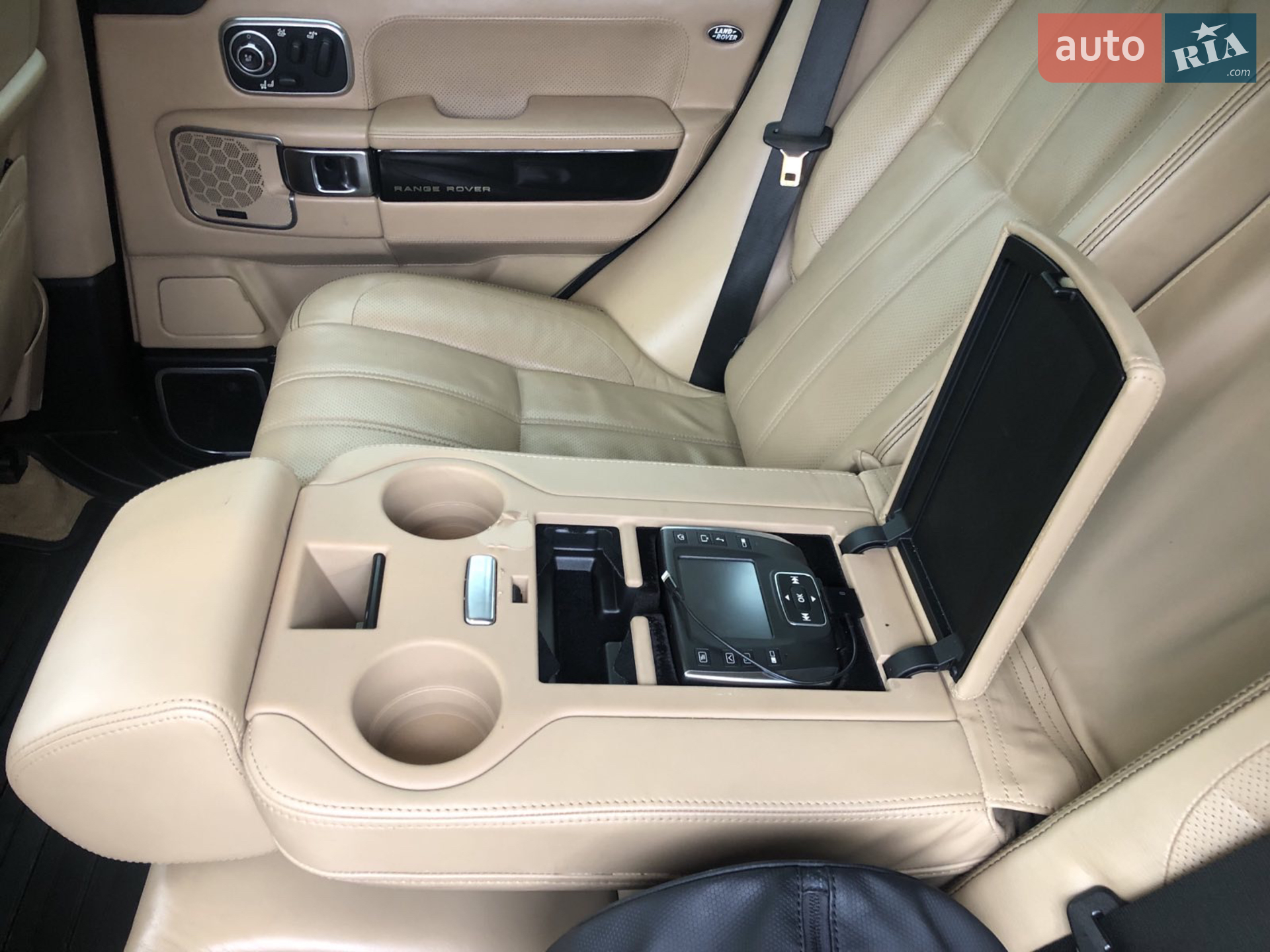 2012 Land Rover Range Rover - мініатюра 25