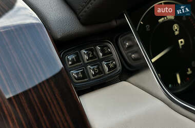 Позашляховик / Кросовер Land Rover Range Rover 2015 в 