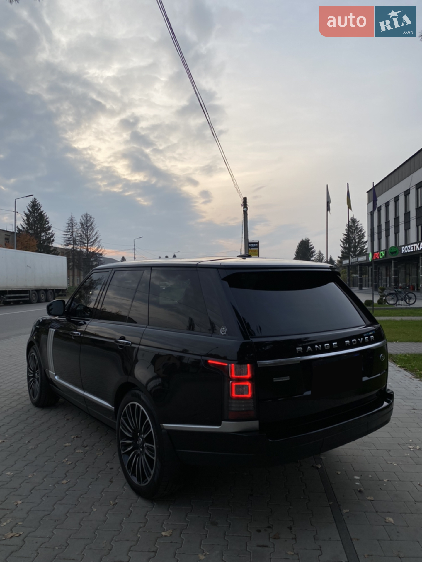 2015 Land Rover Range Rover - мініатюра 18