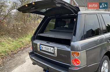 Внедорожник / Кроссовер Land Rover Range Rover 2004 в Дубно