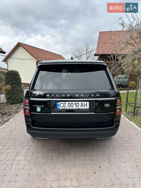 Позашляховик / Кросовер Land Rover Range Rover 2018 в Чернівцях