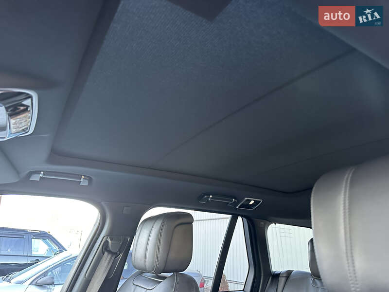 Позашляховик / Кросовер Land Rover Range Rover 2018 в Чернівцях