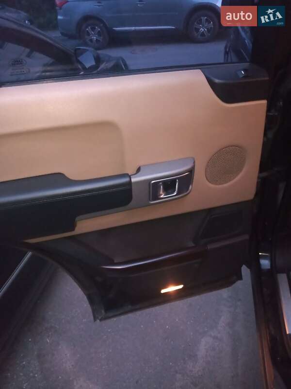 Внедорожник / Кроссовер Land Rover Range Rover 2003 в Киеве