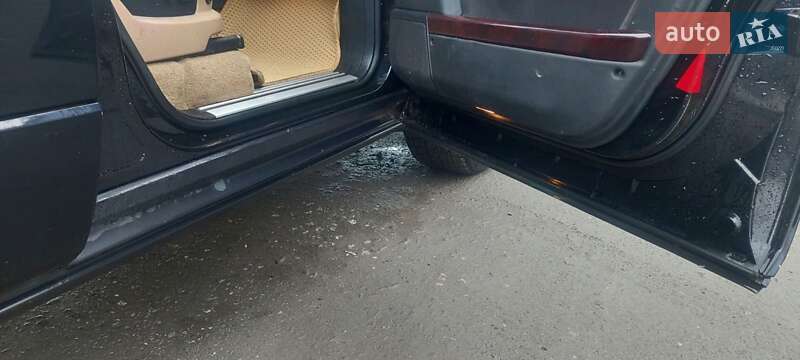 Внедорожник / Кроссовер Land Rover Range Rover 2003 в Дунаевцах