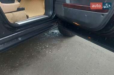Позашляховик / Кросовер Land Rover Range Rover 2003 в 