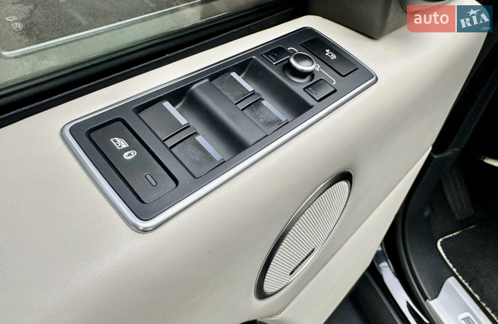 2013 Land Rover Range Rover - мініатюра 52
