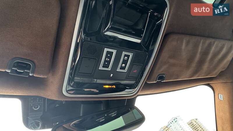 Позашляховик / Кросовер Land Rover Range Rover 2016 в Києві