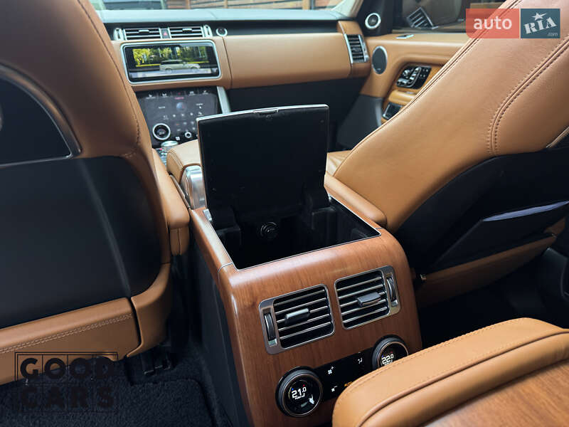 Внедорожник / Кроссовер Land Rover Range Rover 2018 в Одессе