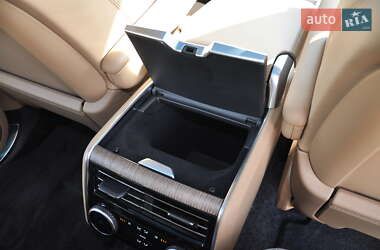 Внедорожник / Кроссовер Land Rover Range Rover 2024 в 