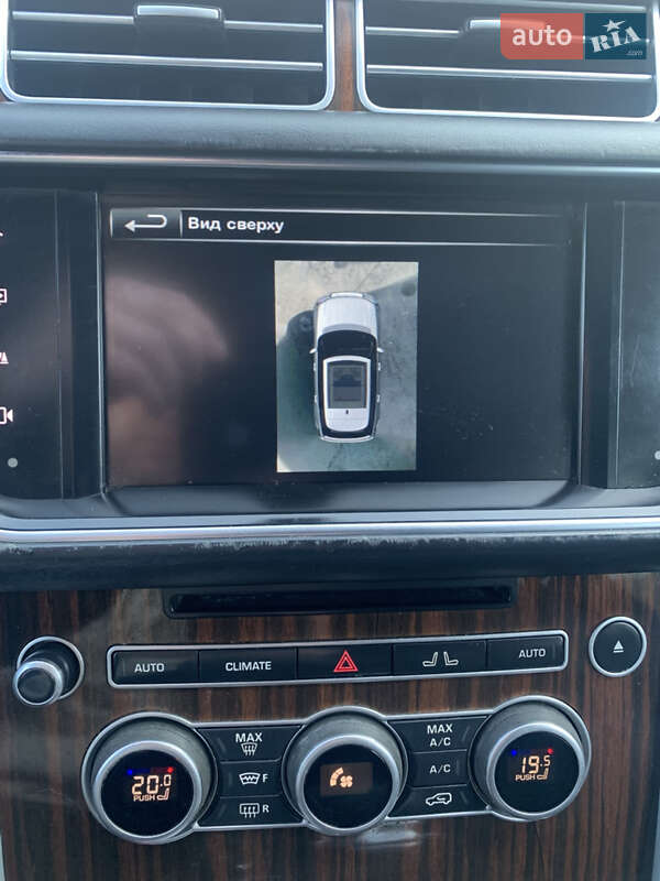 Внедорожник / Кроссовер Land Rover Range Rover 2015 в Ровно