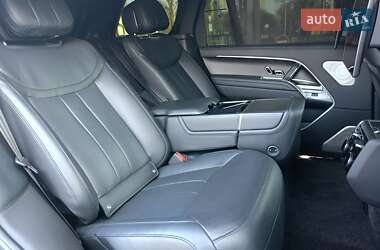 Внедорожник / Кроссовер Land Rover Range Rover 2023 в 