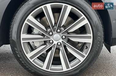 Позашляховик / Кросовер Land Rover Range Rover 2022 в 