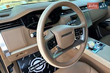 Позашляховик / Кросовер Land Rover Range Rover 2023 в 