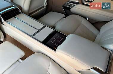 Позашляховик / Кросовер Land Rover Range Rover 2023 в 