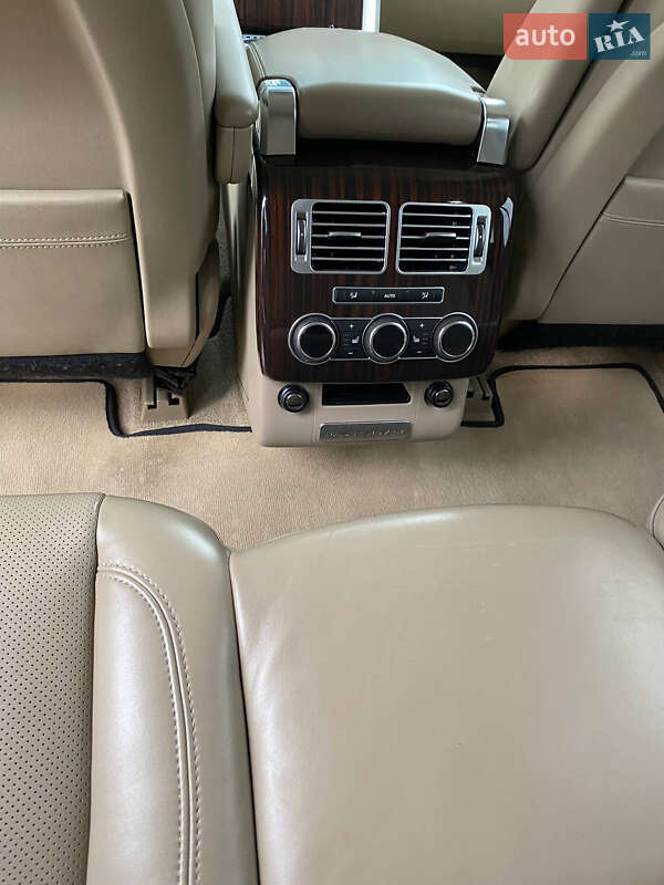 Внедорожник / Кроссовер Land Rover Range Rover 2013 в Киеве