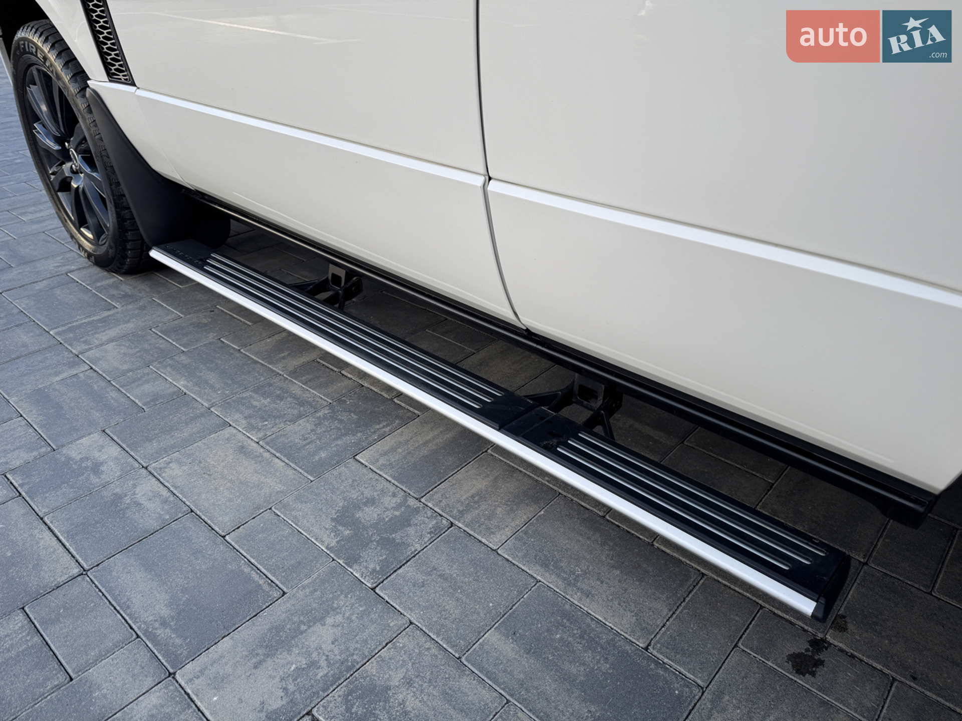 2010 Land Rover Range Rover - мініатюра 40