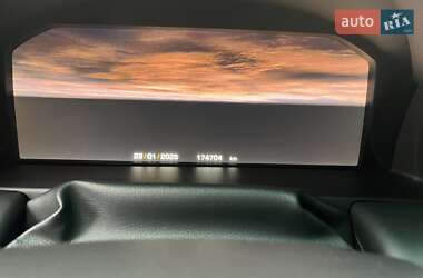 Позашляховик / Кросовер Land Rover Range Rover 2010 в 