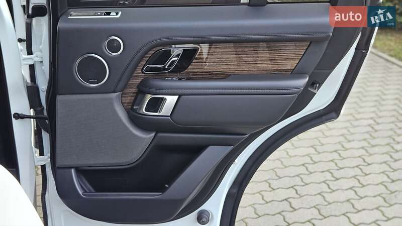 Позашляховик / Кросовер Land Rover Range Rover 2019 в Сваляві