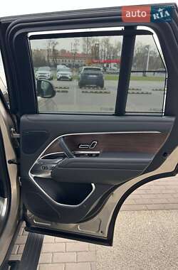 Внедорожник / Кроссовер Land Rover Range Rover 2023 в 