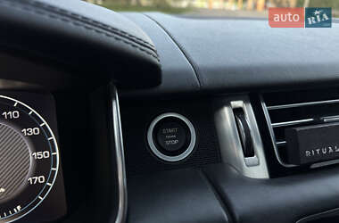 Внедорожник / Кроссовер Land Rover Range Rover 2015 в 