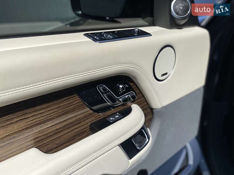 Позашляховик / Кросовер Land Rover Range Rover 2018 в Одесі