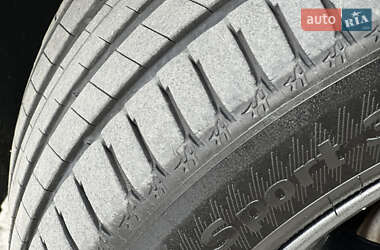 Позашляховик / Кросовер Land Rover Range Rover 2006 в 