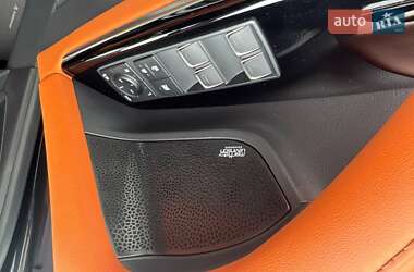 Позашляховик / Кросовер Land Rover Range Rover 2023 в 