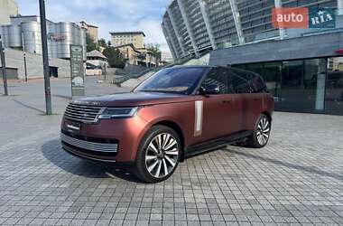 Позашляховик / Кросовер Land Rover Range Rover 2023 в 