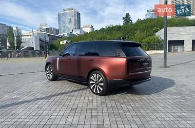 Позашляховик / Кросовер Land Rover Range Rover 2023 в 