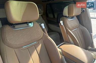 Позашляховик / Кросовер Land Rover Range Rover 2023 в 