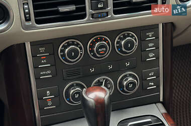 Позашляховик / Кросовер Land Rover Range Rover 2011 в 