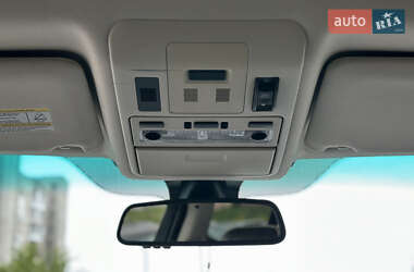 Позашляховик / Кросовер Land Rover Range Rover 2011 в 