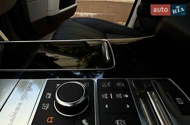 Позашляховик / Кросовер Land Rover Range Rover 2016 в 
