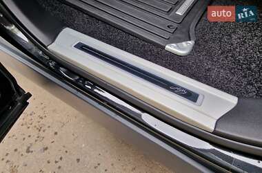 Позашляховик / Кросовер Land Rover Range Rover 2021 в 