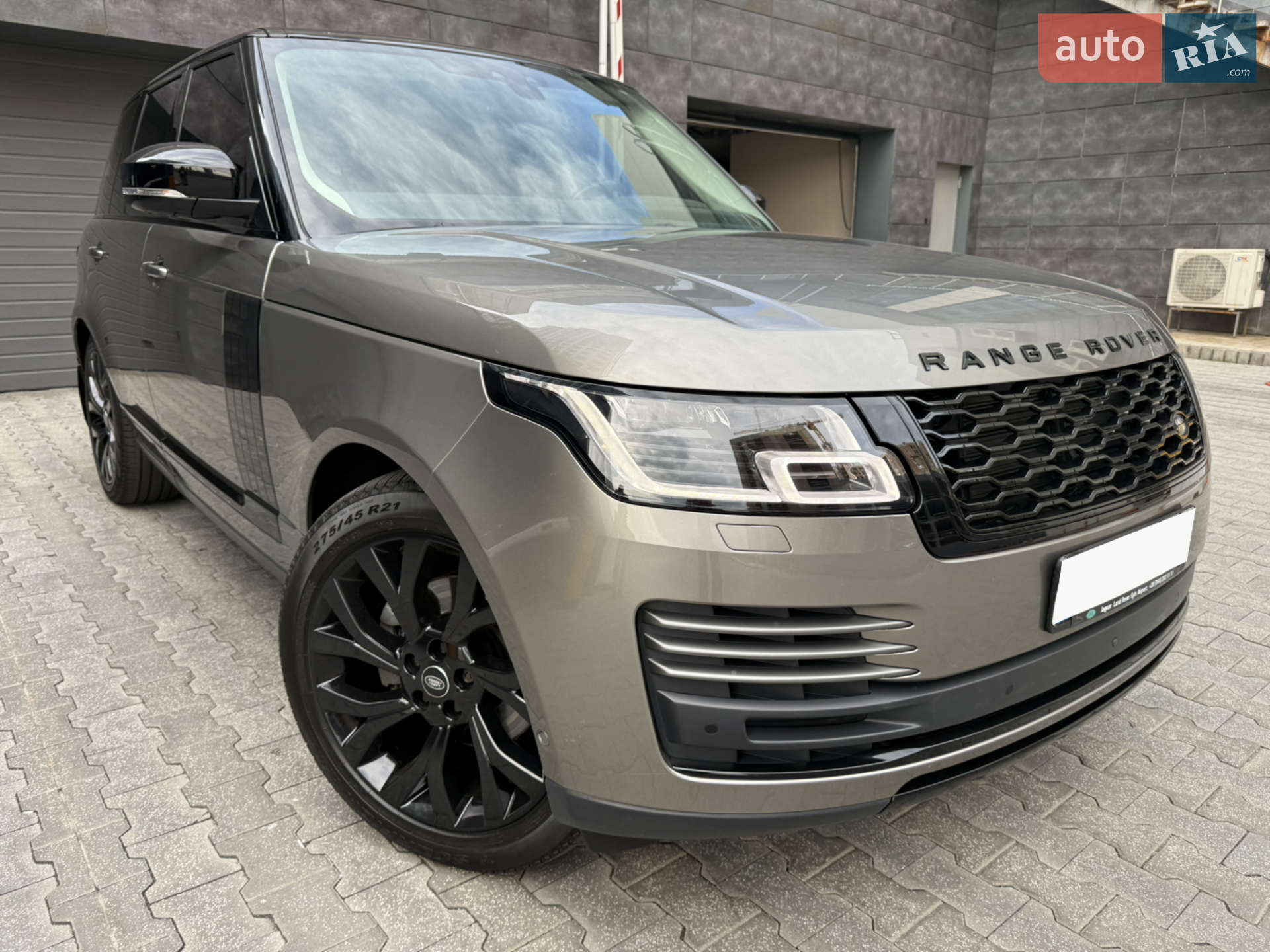 2020 Land Rover Range Rover - мініатюра 16