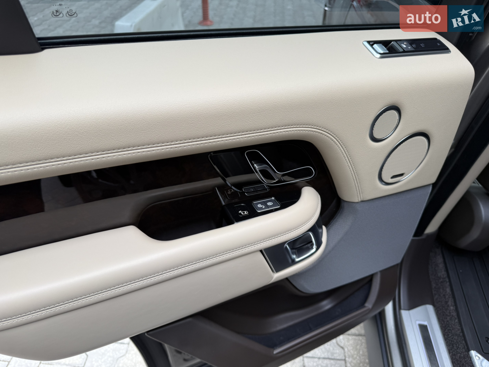 2020 Land Rover Range Rover - мініатюра 41