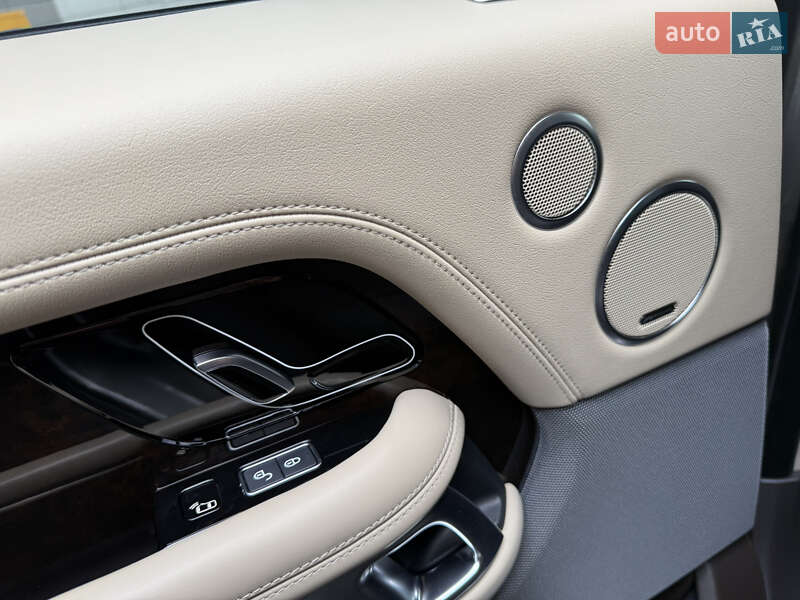 Позашляховик / Кросовер Land Rover Range Rover 2020 в Києві фото 45 Позашляховик / Кросовер Land Rover Range Rover 2020 в Києві