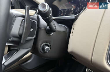 Внедорожник / Кроссовер Land Rover Range Rover 2020 в 