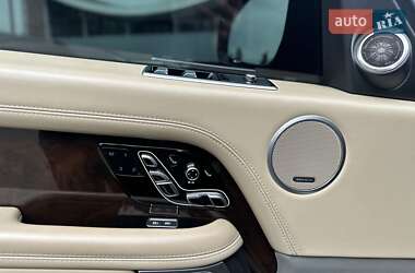 Внедорожник / Кроссовер Land Rover Range Rover 2021 в 