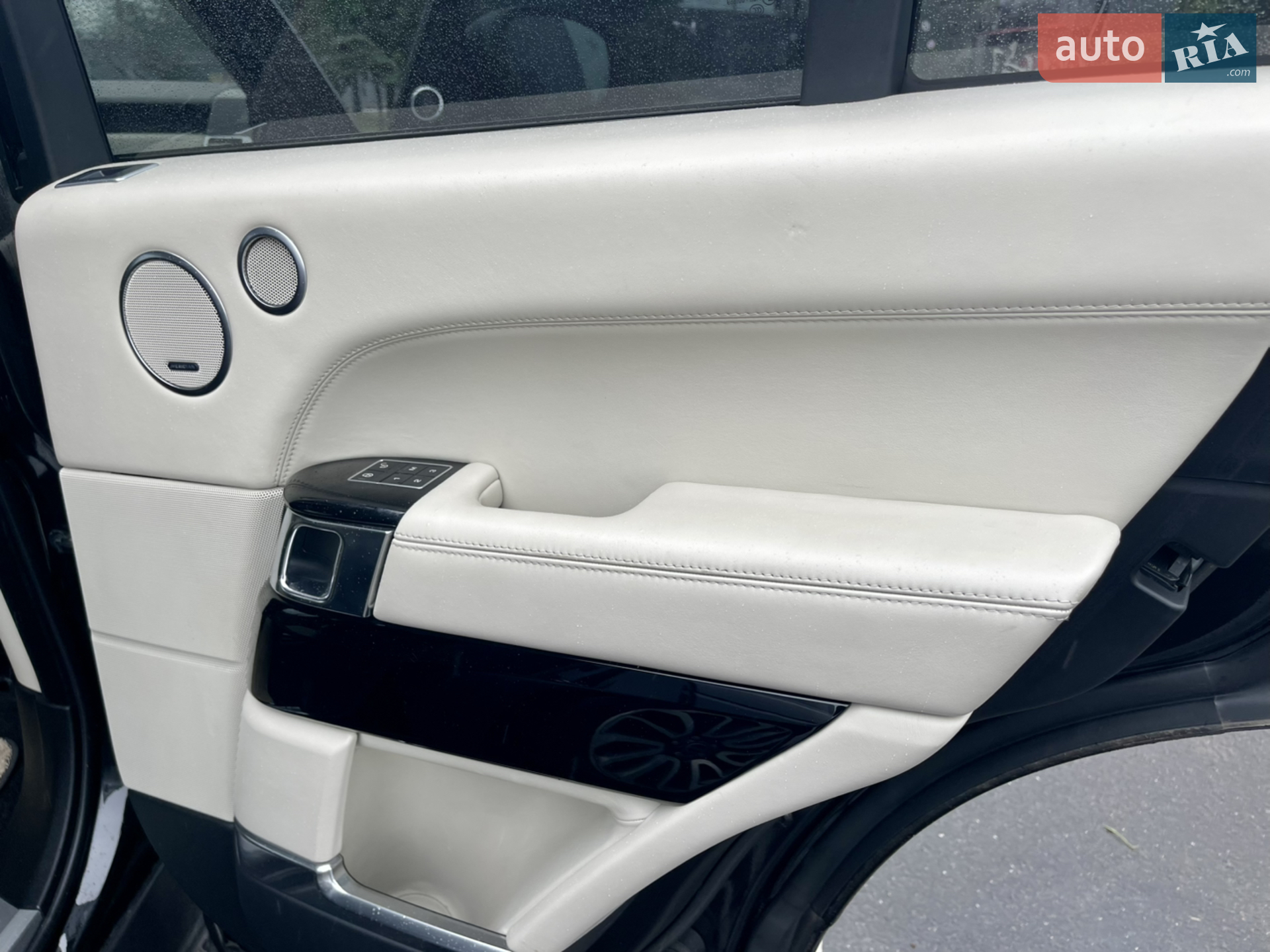 2013 Land Rover Range Rover - мініатюра 10