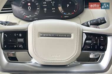 Позашляховик / Кросовер Land Rover Range Rover 2023 в 
