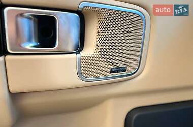 Внедорожник / Кроссовер Land Rover Range Rover 2011 в 