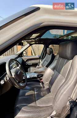 Внедорожник / Кроссовер Land Rover Range Rover 2015 в 