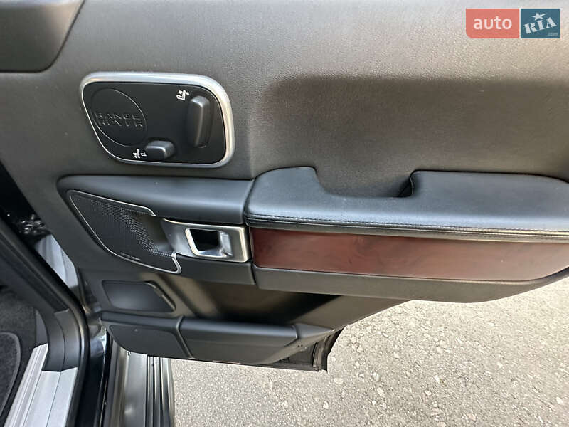 Внедорожник / Кроссовер Land Rover Range Rover 2011 в Киеве