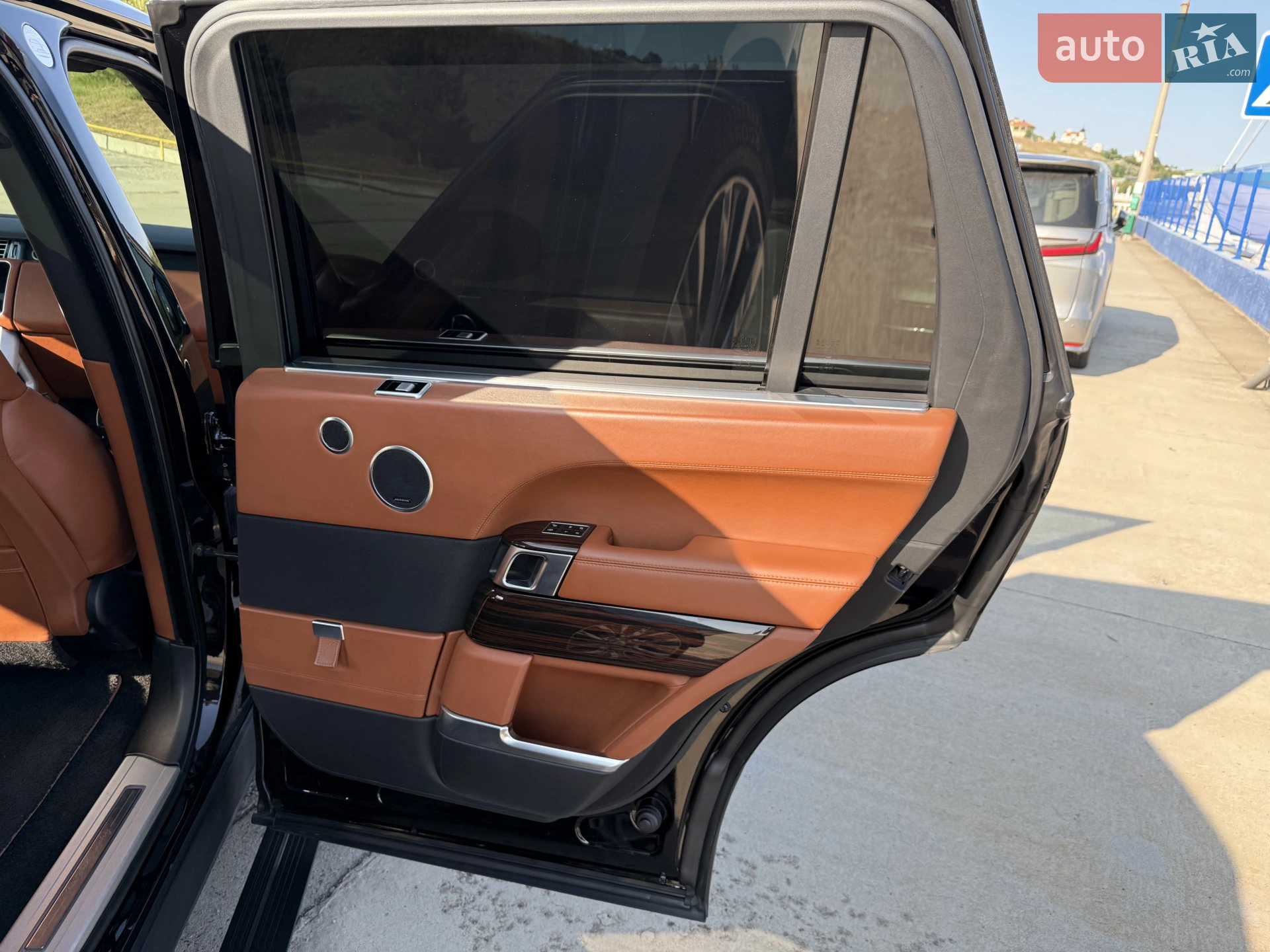 2014 Land Rover Range Rover - мініатюра 48