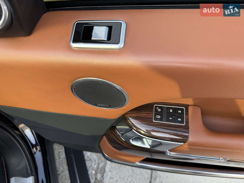 Позашляховик / Кросовер Land Rover Range Rover 2014 в Одесі