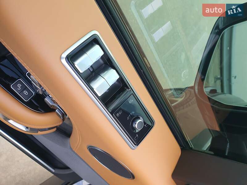 Внедорожник / Кроссовер Land Rover Range Rover 2020 в Киеве фото 27 Внедорожник / Кроссовер Land Rover Range Rover 2020 в Киеве