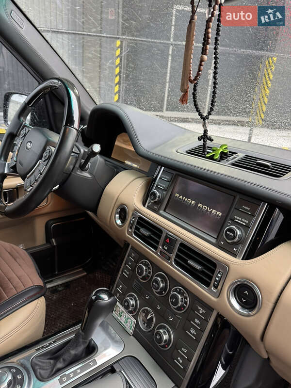 Внедорожник / Кроссовер Land Rover Range Rover 2010 в Львове