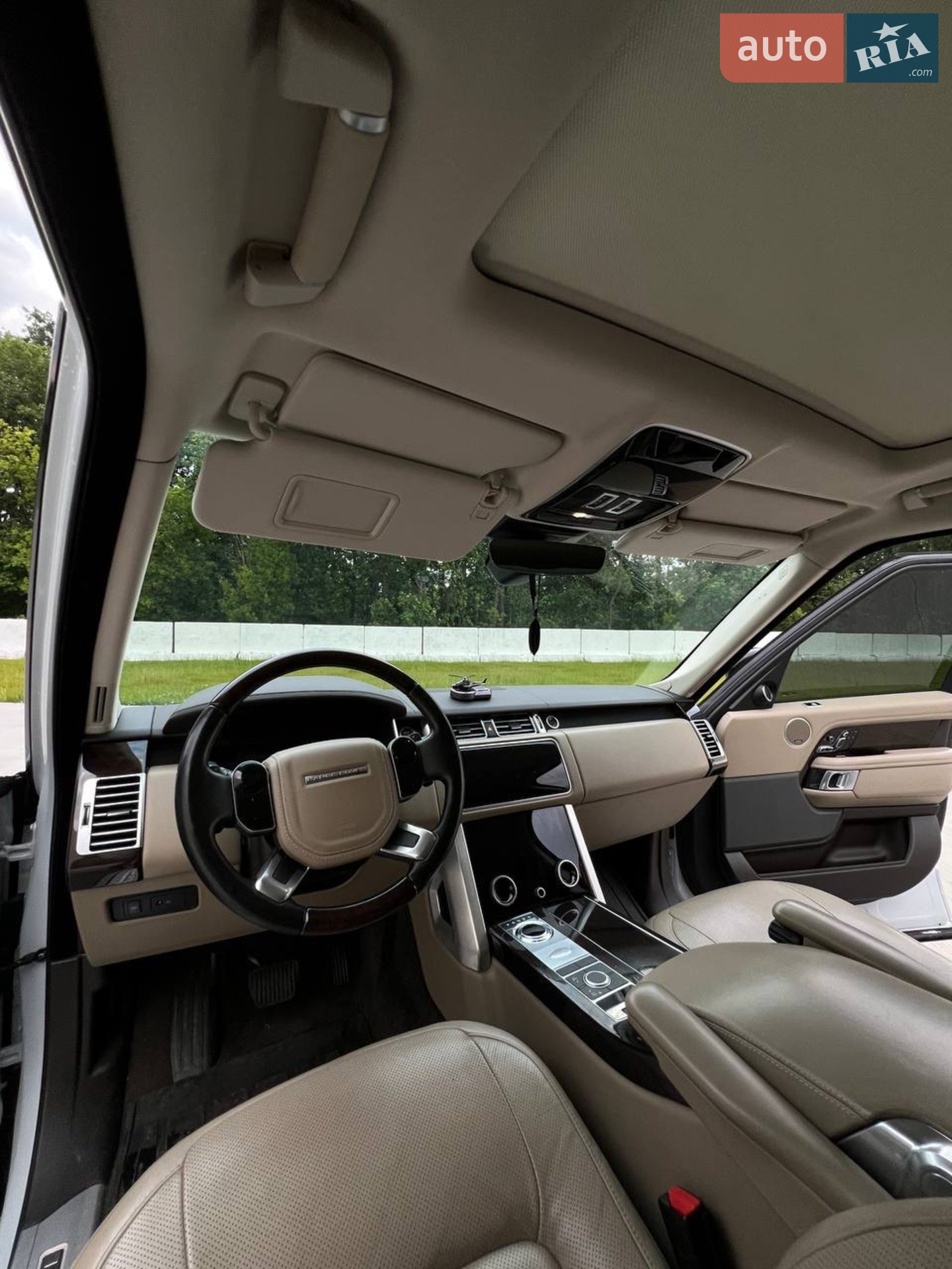2018 Land Rover Range Rover - мініатюра 9