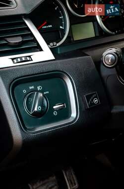Внедорожник / Кроссовер Land Rover Range Rover 2007 в 